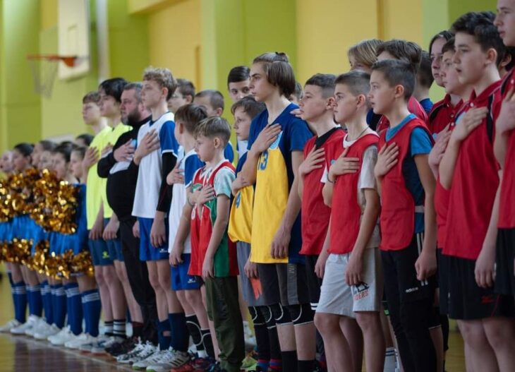 «Пліч-о-пліч: Всеукраїнські шкільні ліги»