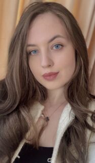 Попик Анюта Василівна